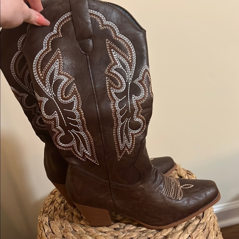 Brown Western-Style Women's Boots